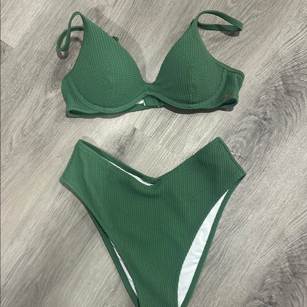 Green Women's Swimwear Set